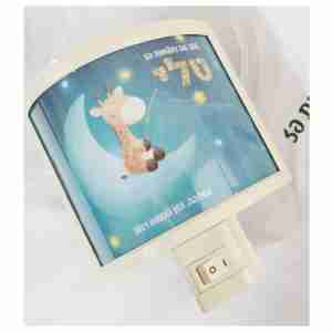 דגם ג'ירף על ירח